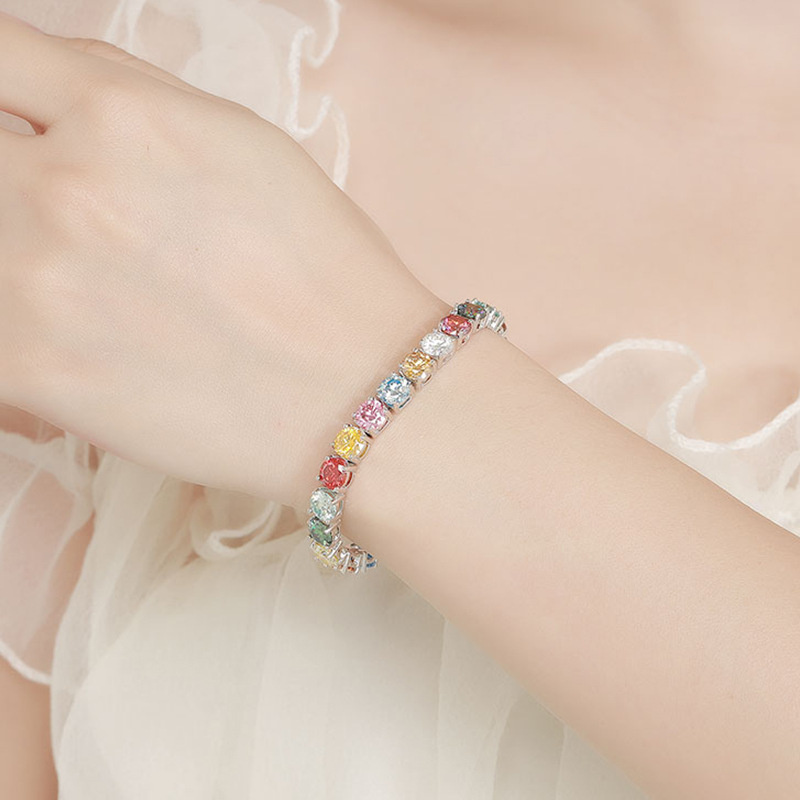 Bracciale in moissanite color  - Ethnic Fashion Wear For Women recensione e prezzo